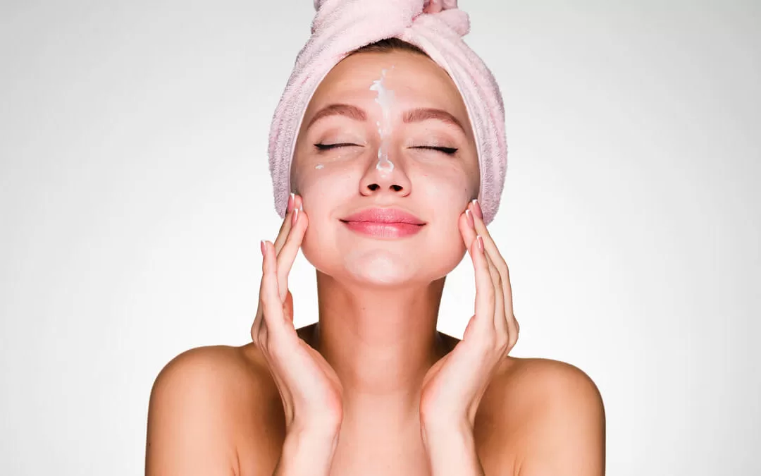 La importancia de la limpieza facial para una piel perfecta