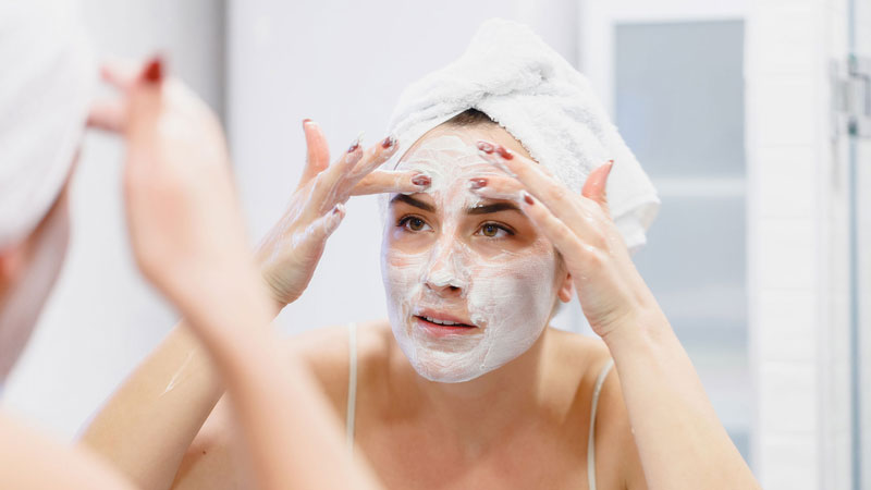 consejos para cuidar la piel con acne con cosmetica ecologica
